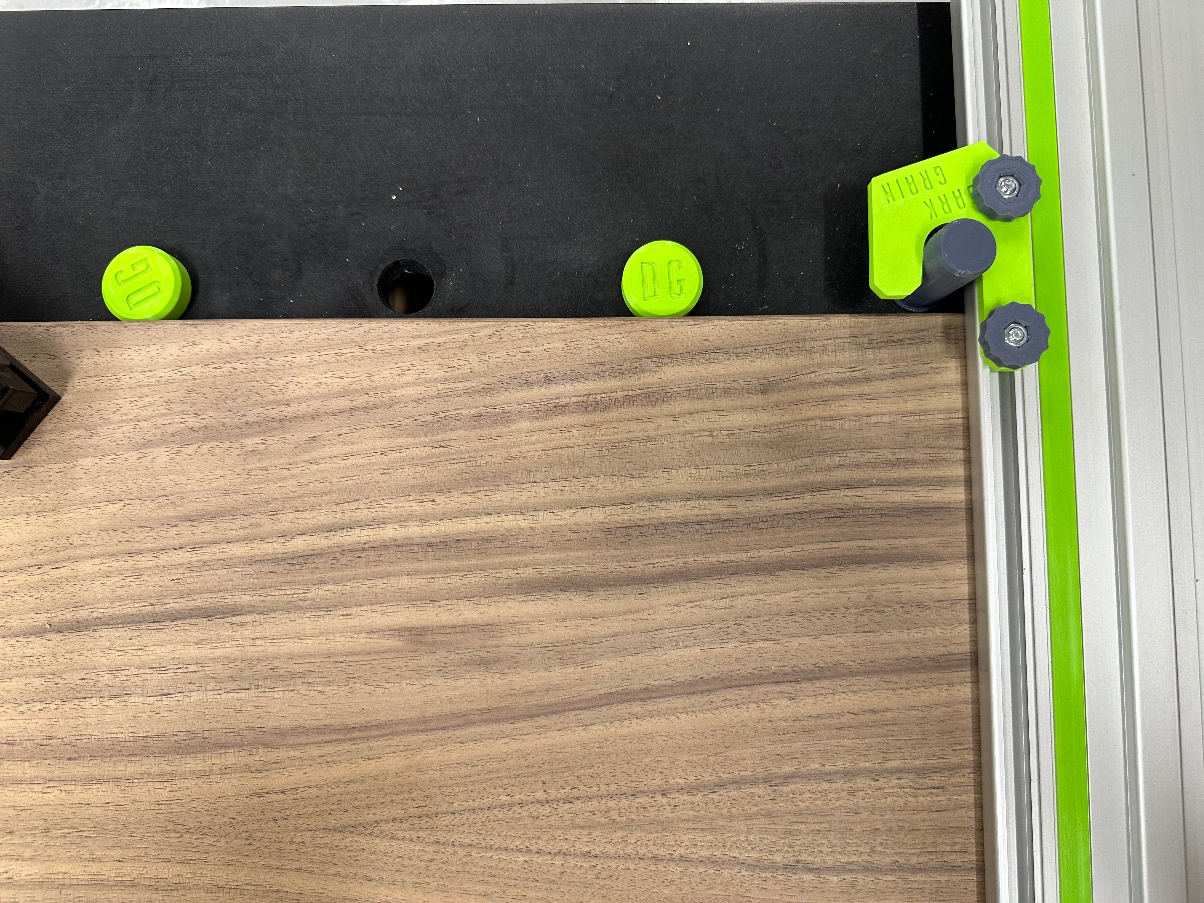 Bench Dog Locks – Dark Grain 3D Printing